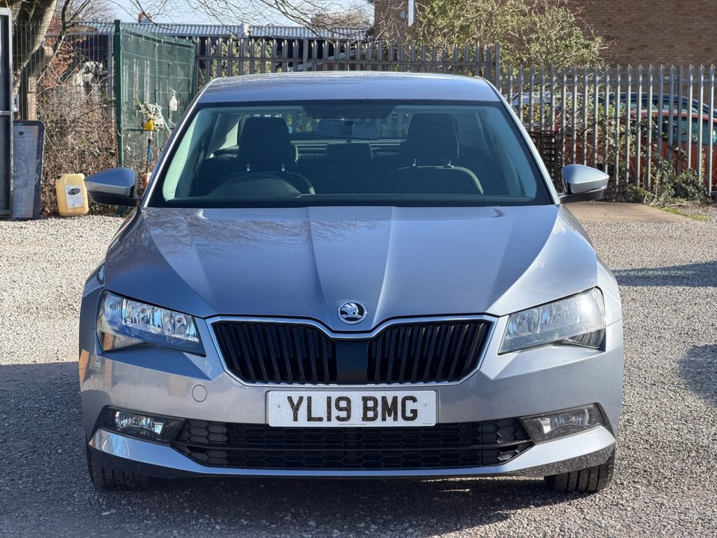 Used Skoda Superb 2019 for sale - 77890819: Photo 2