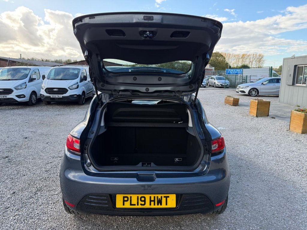 Used Renault Clio 2019 for sale - 76350572: Photo 15