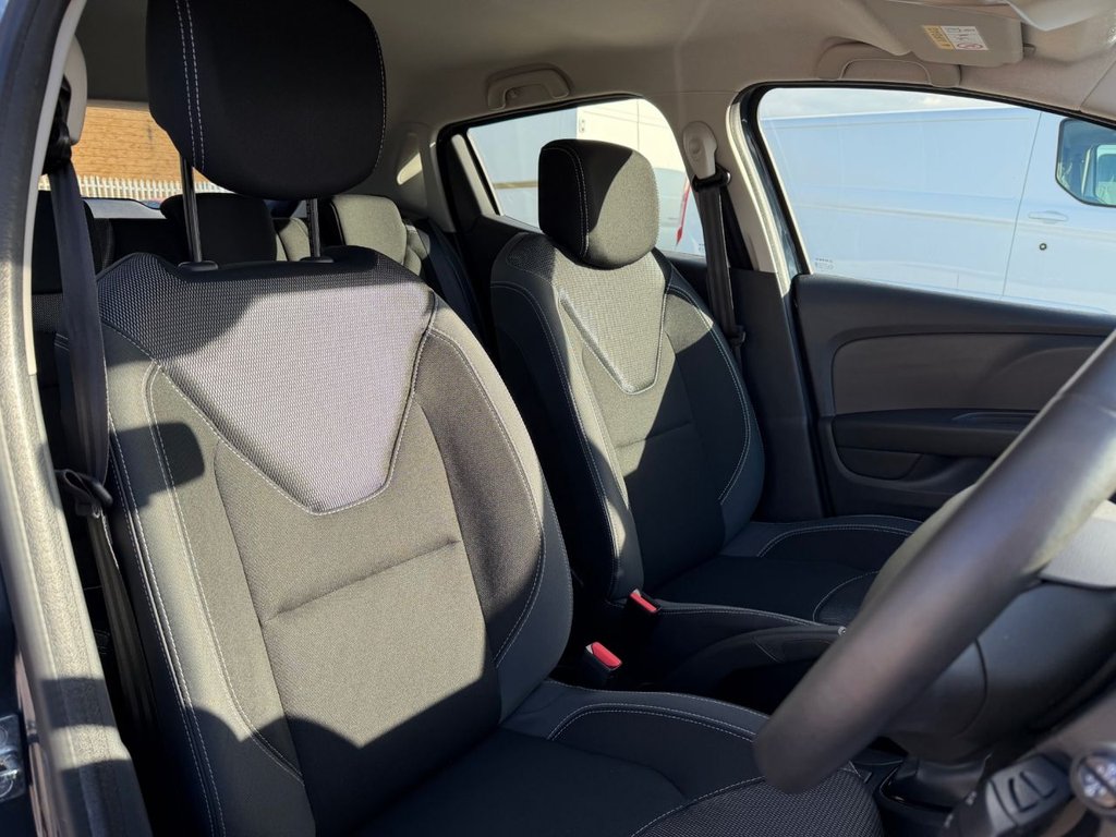 Used Renault Clio 2019 for sale - 76350572: Photo 21