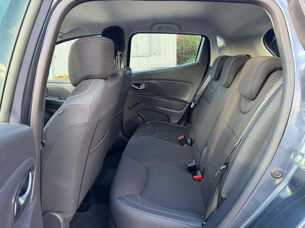 Used Renault Clio 2019 for sale - 76350572: Photo 31