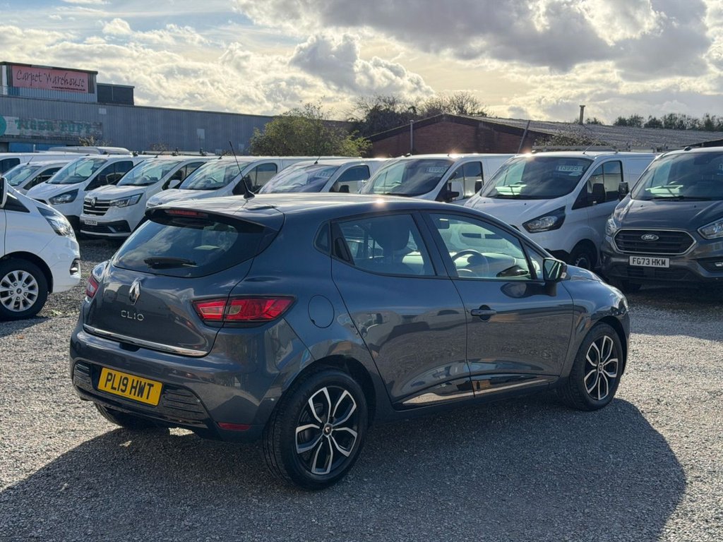 Used Renault Clio 2019 for sale - 76350572: Photo 8