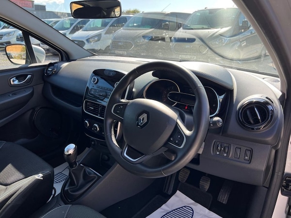 Used Renault Clio 2019 for sale - 75703561: Photo 19