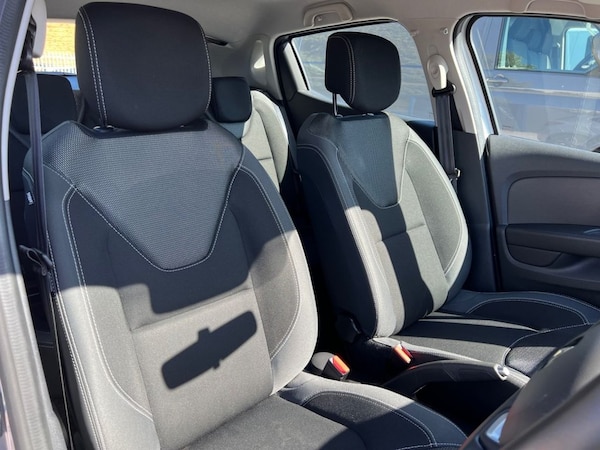 Used Renault Clio 2019 for sale - 75703561: Photo 21