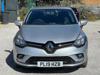 Used Renault Clio 2019 for sale - 75703561: Photo