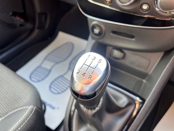 Used Renault Clio 2019 for sale - 75703561: Photo 46