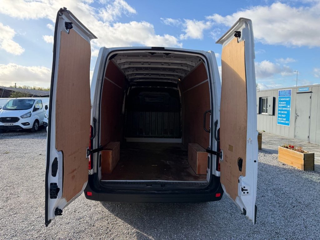 Used Vauxhall Movano 2021 for sale - 76375906: Photo 5