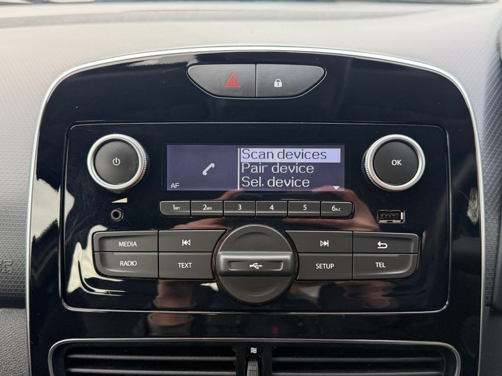 Used Renault Clio 2019 for sale - 77498556: Photo 16