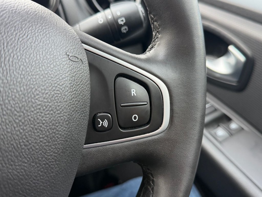 Used Renault Clio 2019 for sale - 77498556: Photo 20