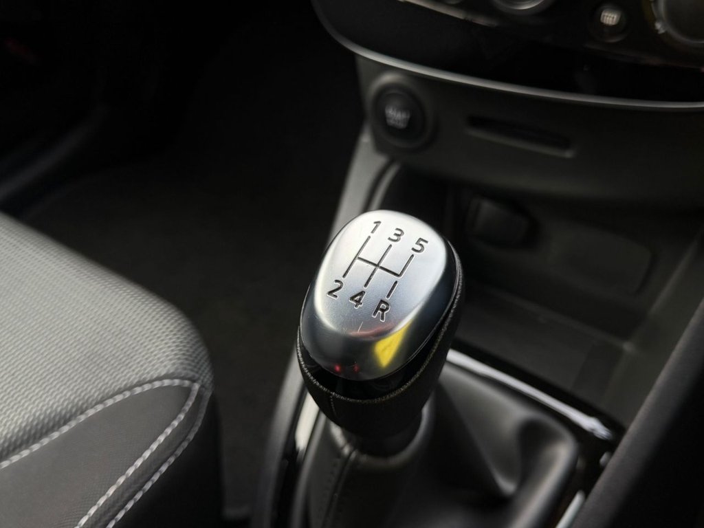 Used Renault Clio 2019 for sale - 77498556: Photo 42