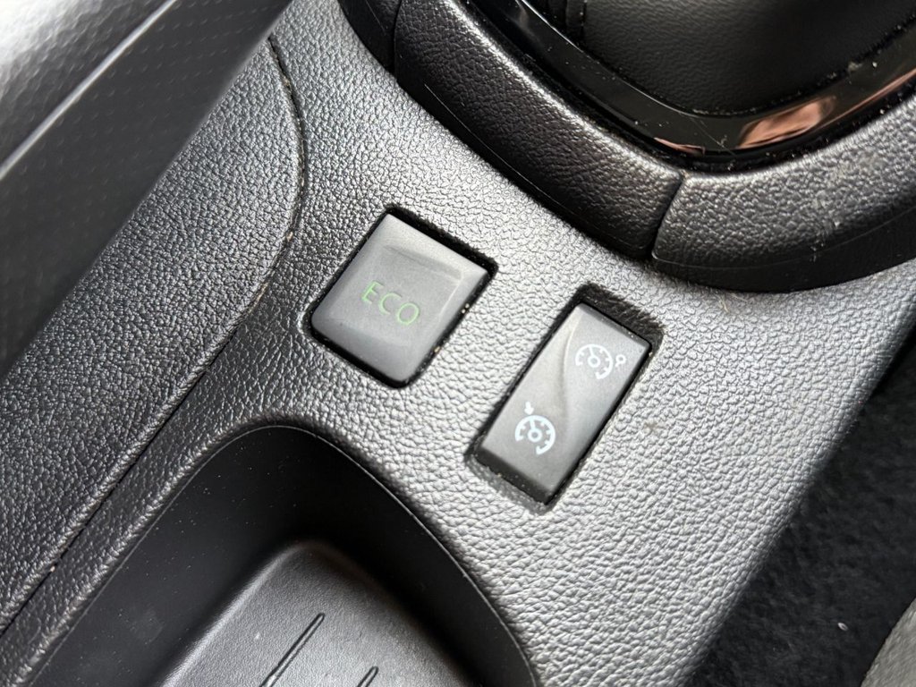 Used Renault Clio 2019 for sale - 77498556: Photo 43