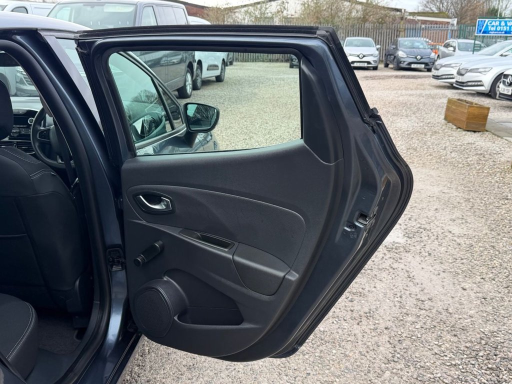 Used Renault Clio 2019 for sale - 77498556: Photo 46