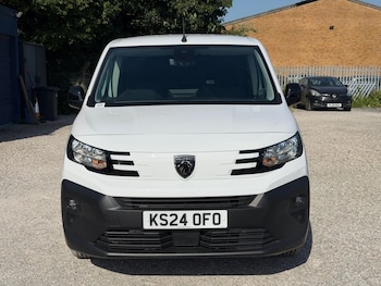 Used Peugeot Partner 2024 for sale - 79089765: Photo