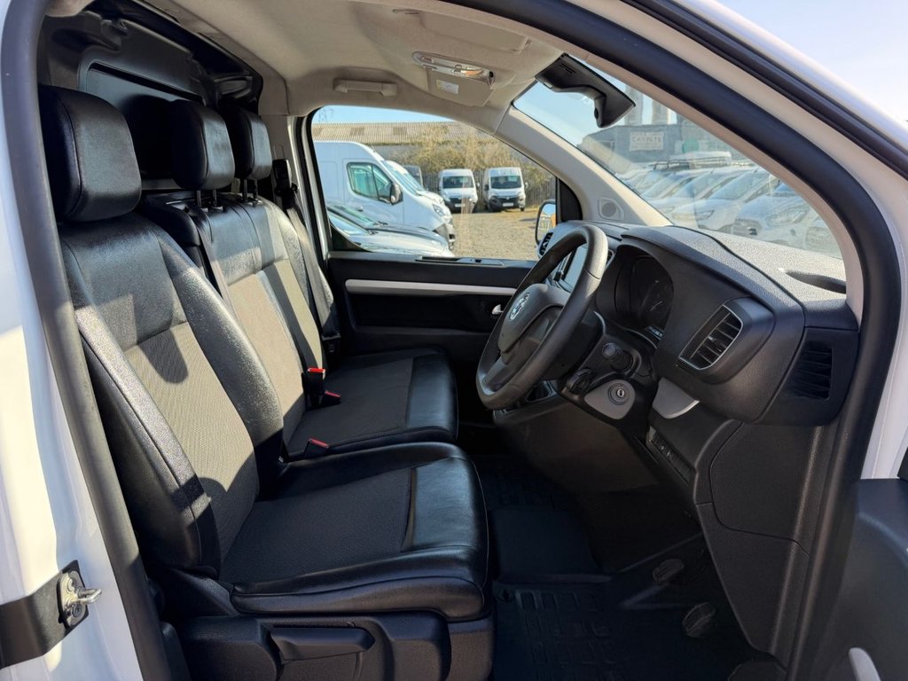 Used Vauxhall Vivaro 2022 for sale - 77990929: Photo 25