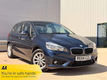 Used BMW 2 Series 2016 for sale - 79001195: Photo