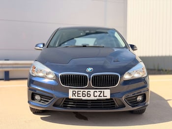 Used BMW 2 Series 2016 for sale - 79001195: Photo