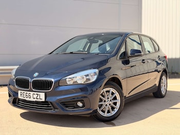 Used BMW 2 Series 2016 for sale - 79001195: Photo