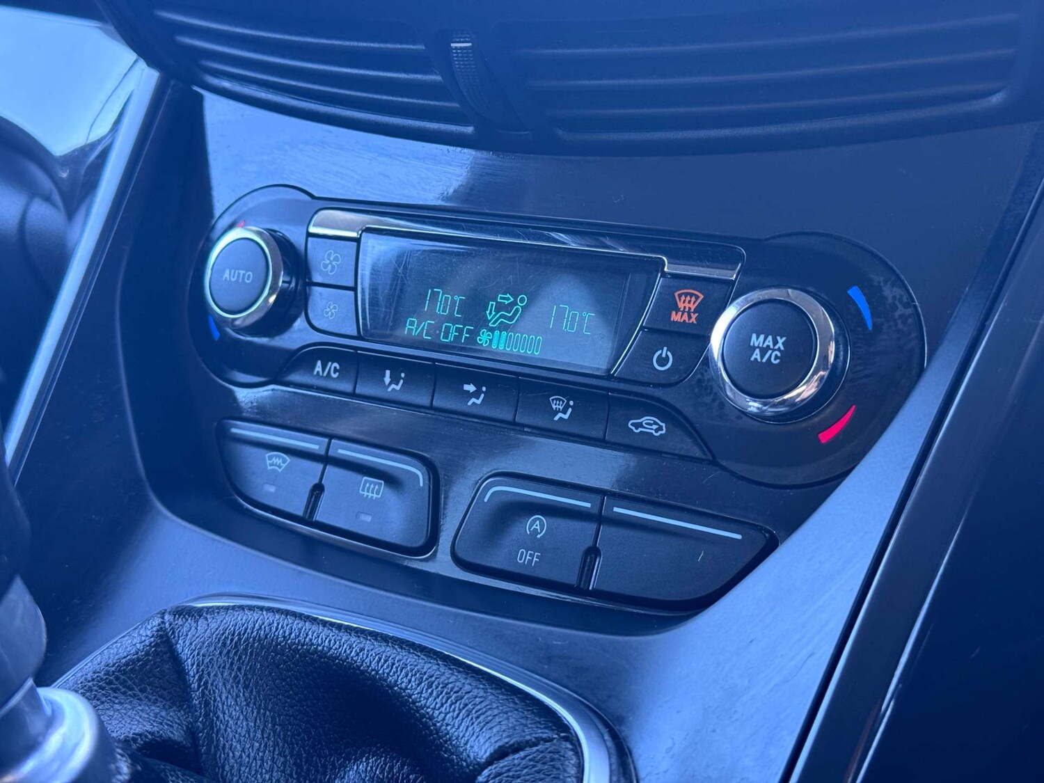 Used Ford Kuga 2015 for sale - 78014312: Photo 24