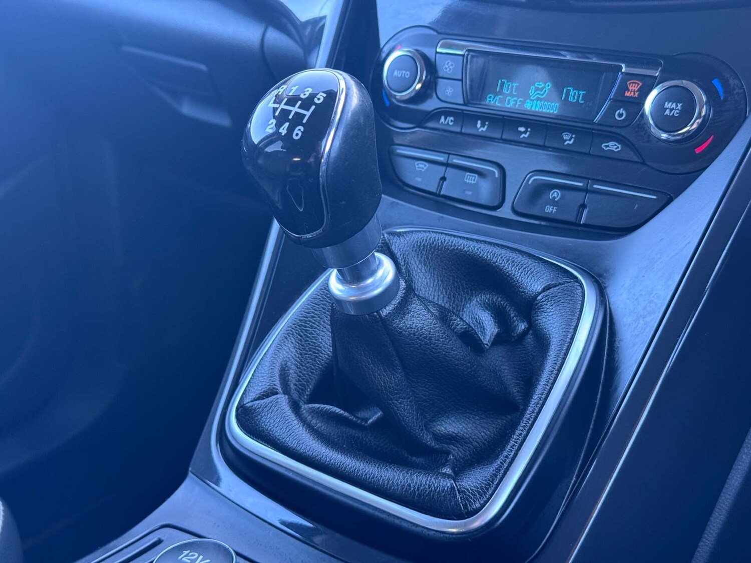 Used Ford Kuga 2015 for sale - 78014312: Photo 25