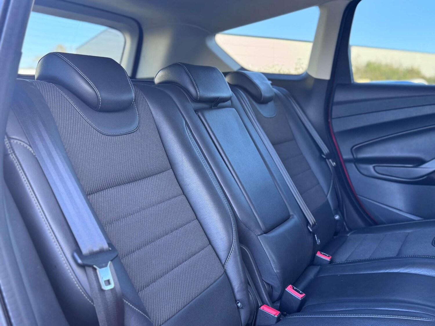 Used Ford Kuga 2015 for sale - 78014312: Photo 31