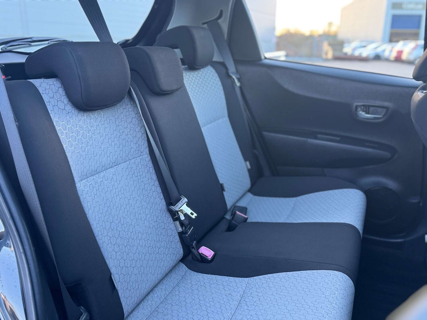 Used Toyota Yaris 2012 for sale - 78015706: Photo 31