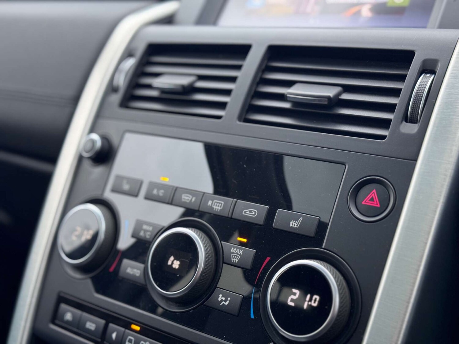 Used Land Rover Discovery Sport 2017 for sale - 78015731: Photo 26