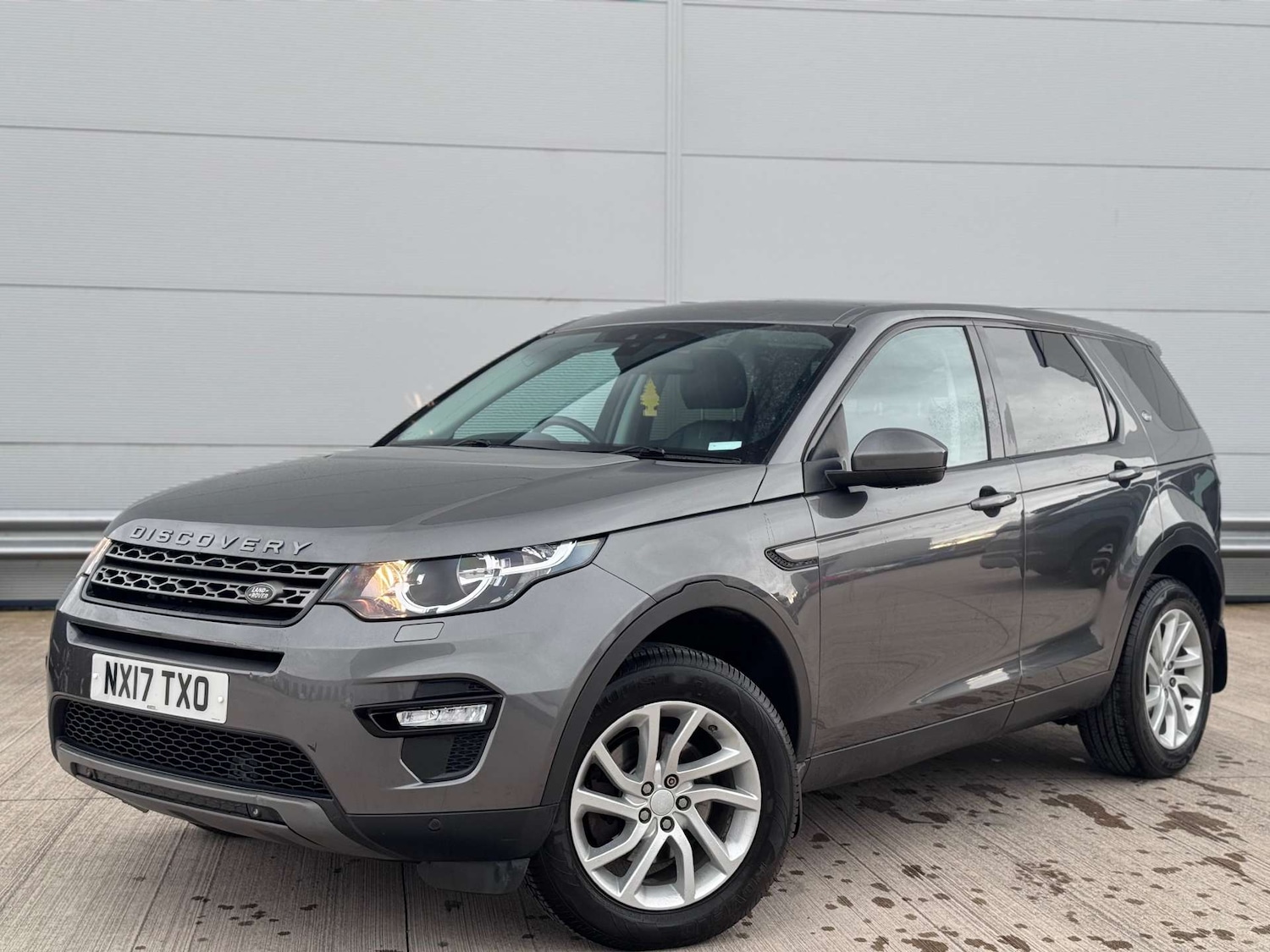Used Land Rover Discovery Sport 2017 for sale - 78015731: Photo 3