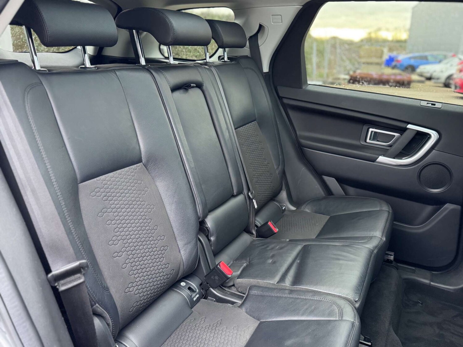 Used Land Rover Discovery Sport 2017 for sale - 78015731: Photo 34