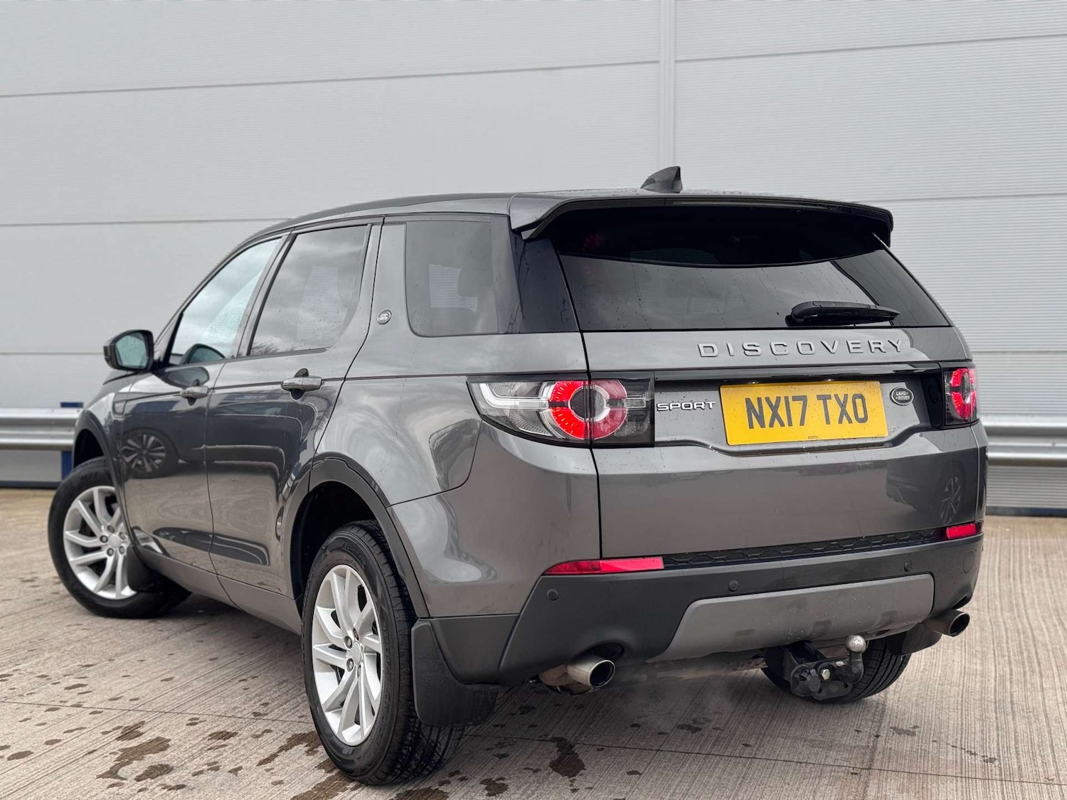 Used Land Rover Discovery Sport 2017 for sale - 78015731: Photo 4