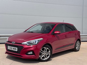 Used Hyundai i20 2018 for sale - 79162675: Photo