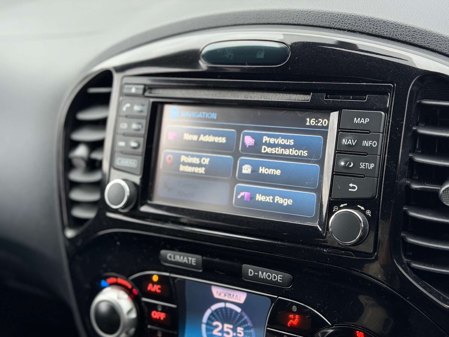 Used Nissan Juke 2015 for sale - 78015709: Photo 23