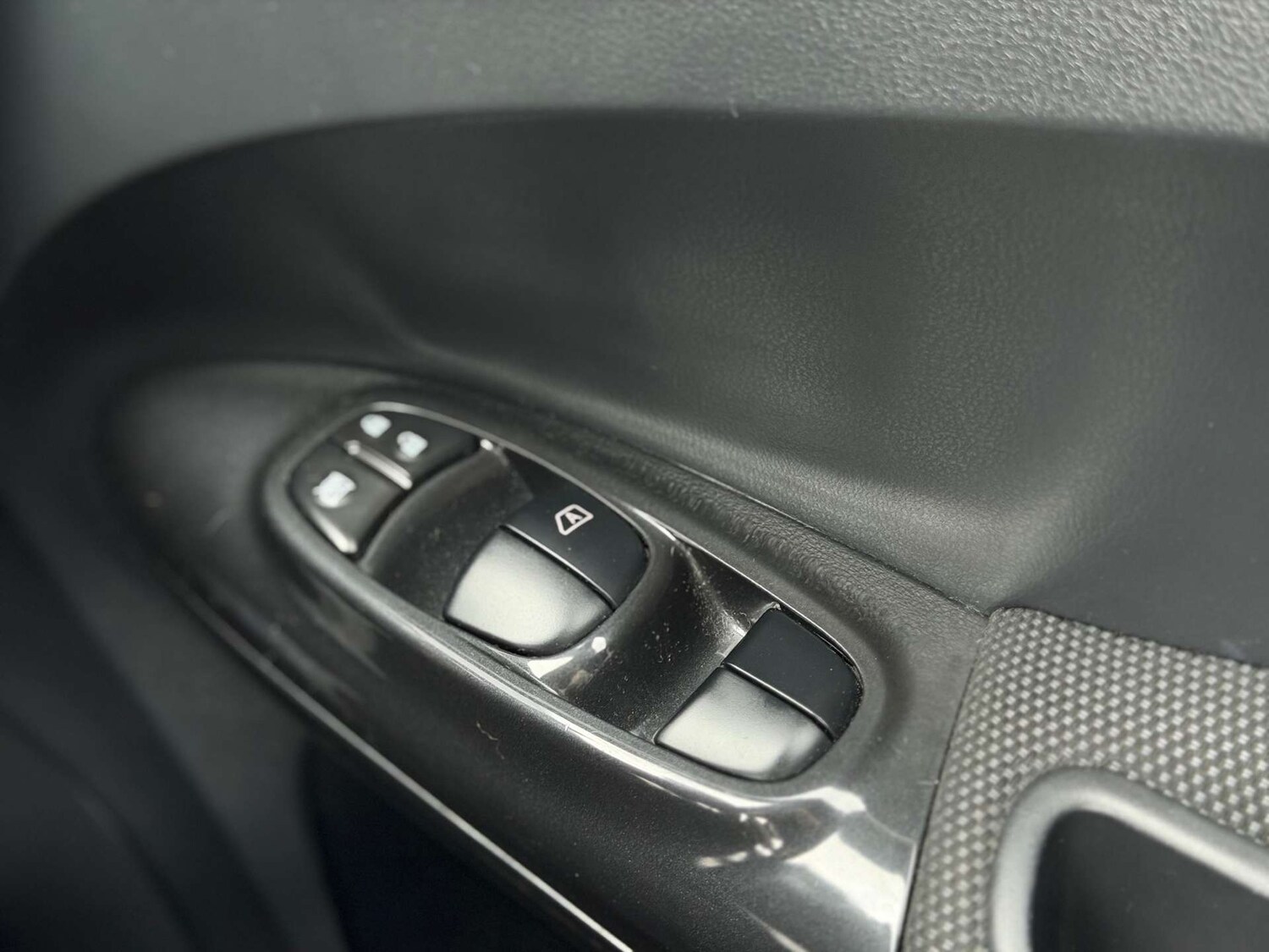 Used Nissan Juke 2015 for sale - 78015709: Photo 29