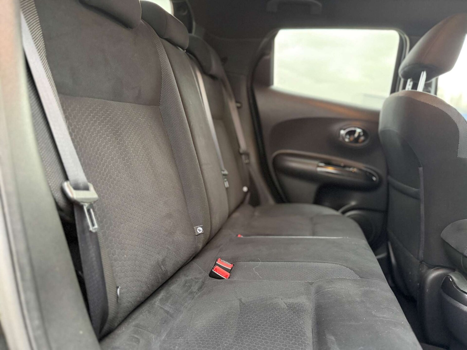 Used Nissan Juke 2015 for sale - 78015709: Photo 32