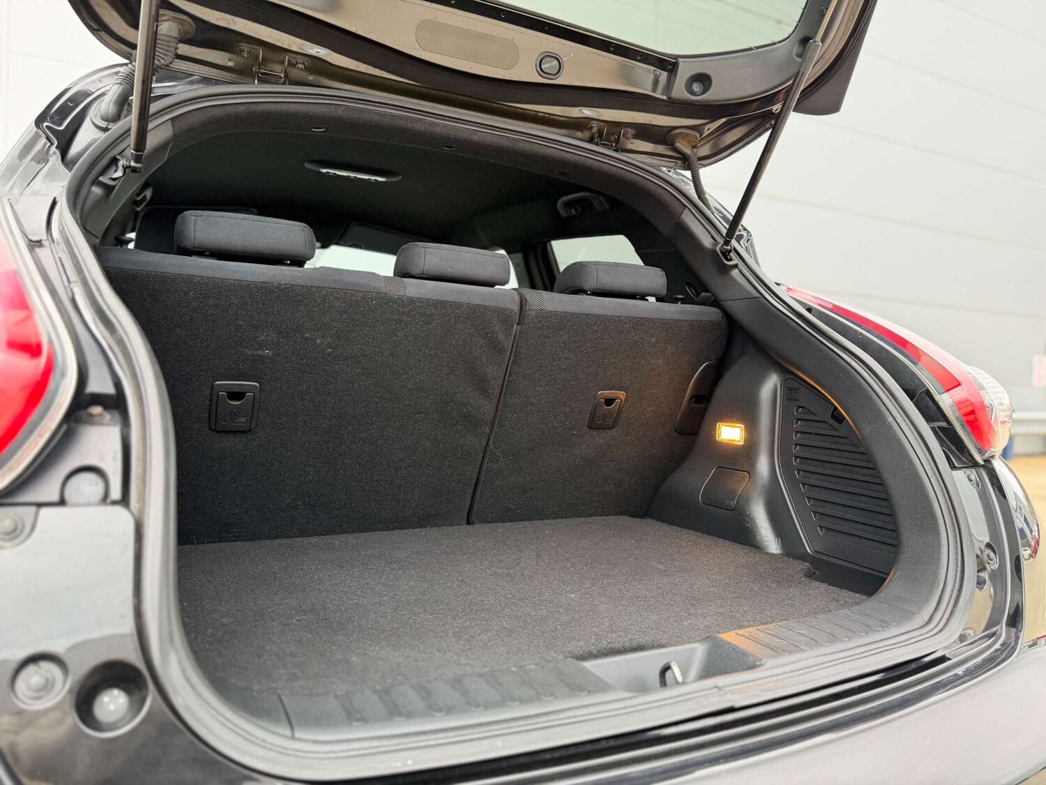 Used Nissan Juke 2015 for sale - 78015709: Photo 35