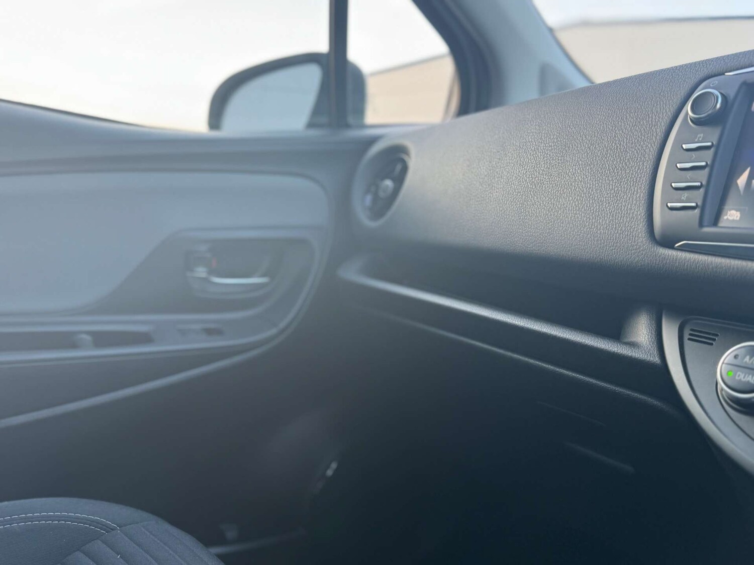 Used Toyota Yaris 2019 for sale - 78015707: Photo 28