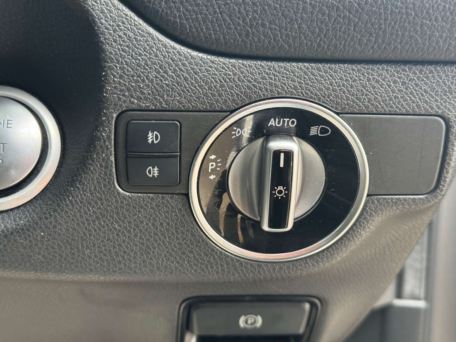 Used Mercedes-Benz GLA 2018 for sale - 78015703: Photo 29