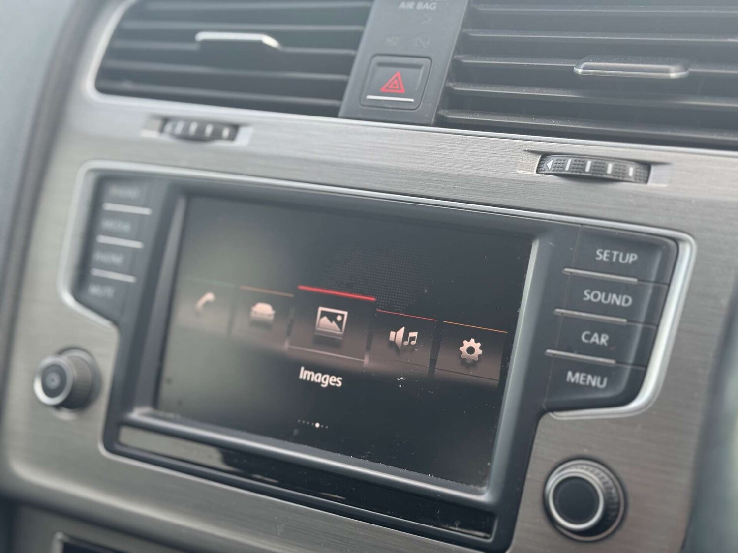 Used Volkswagen Golf 2015 for sale - 78015701: Photo 24