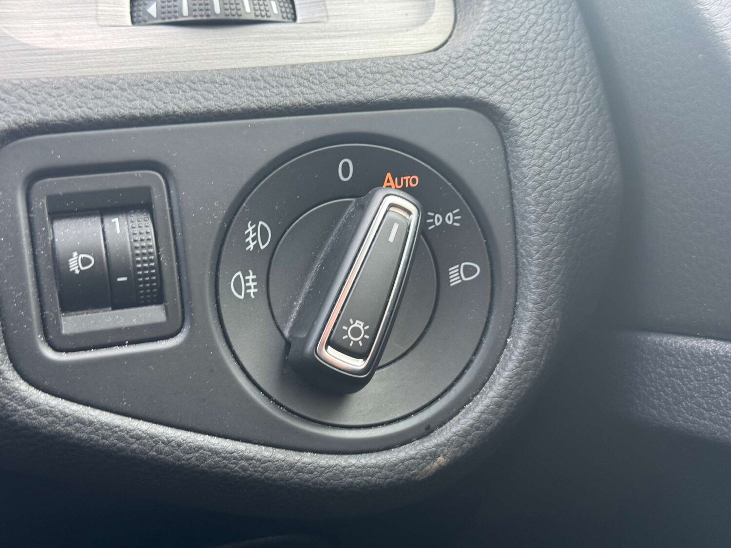 Used Volkswagen Golf 2015 for sale - 78015701: Photo 28