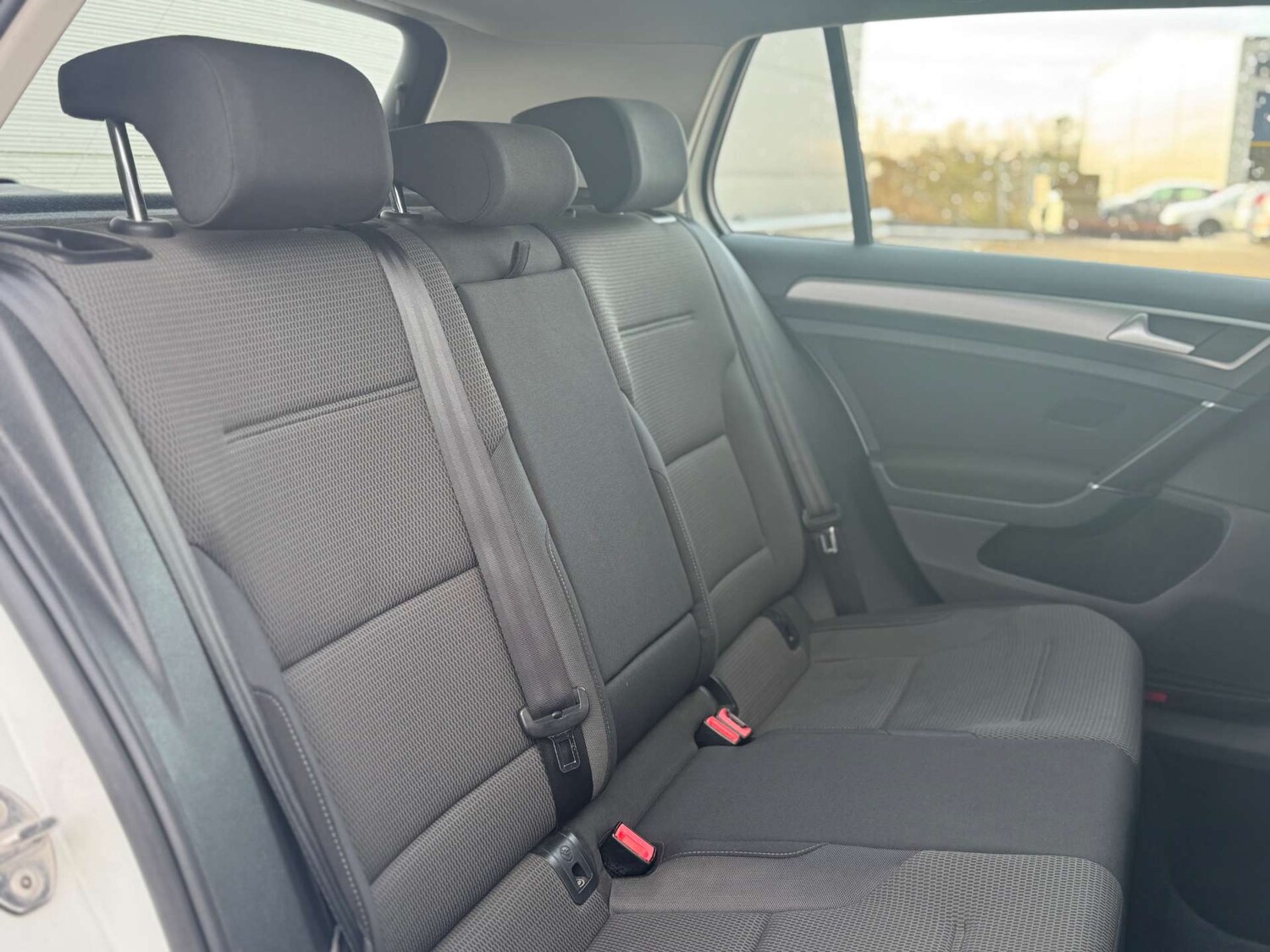 Used Volkswagen Golf 2015 for sale - 78015701: Photo 32