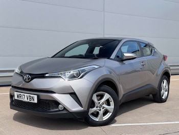 Used Toyota C-HR 2017 for sale - 78182028: Photo