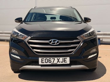 Used Hyundai TUCSON 2017 for sale - 79457992: Photo
