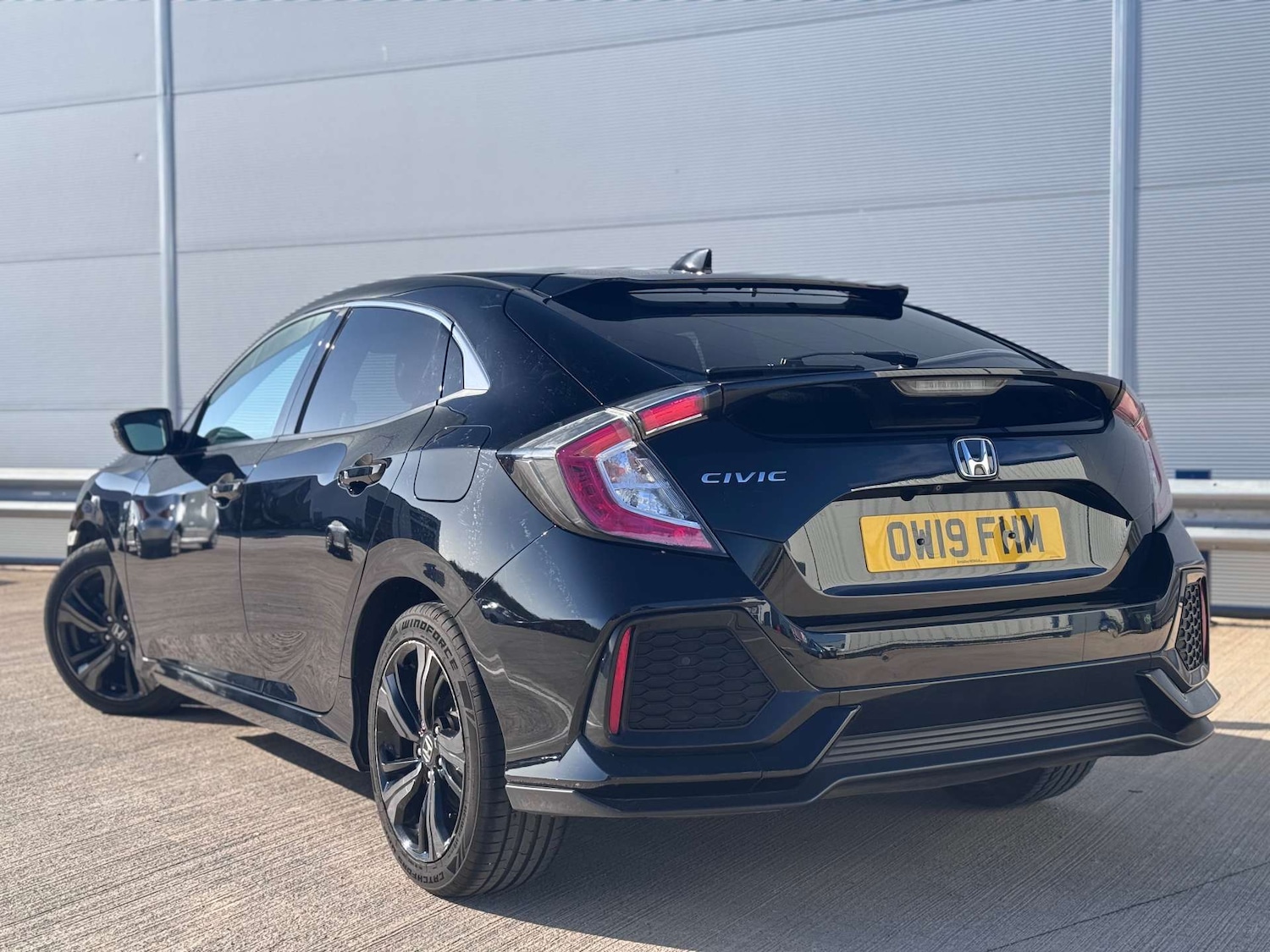 Used Honda Civic 2019 for sale - 78015727: Photo 5