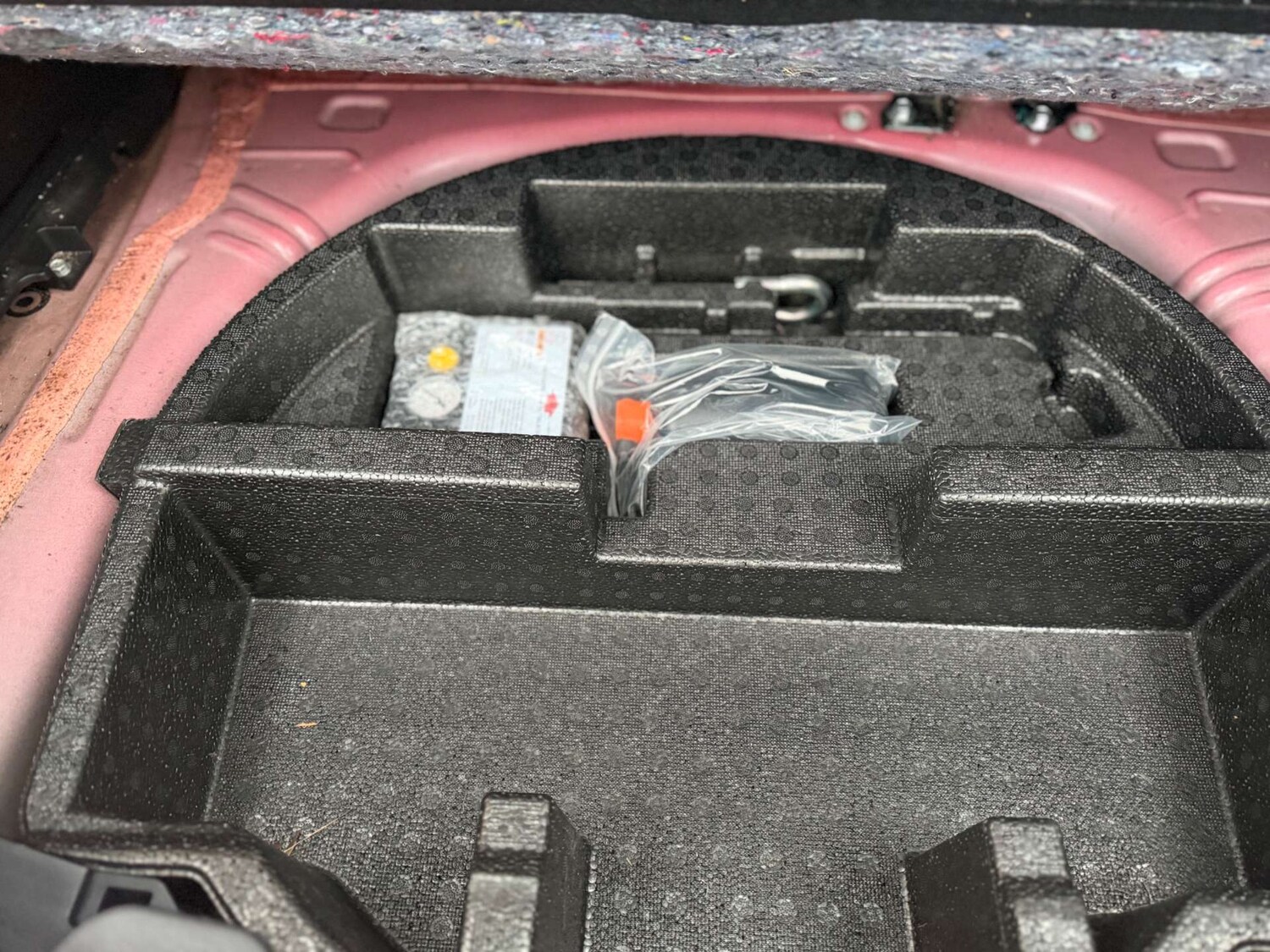 Used Toyota Yaris 2015 for sale - 78015732: Photo 39