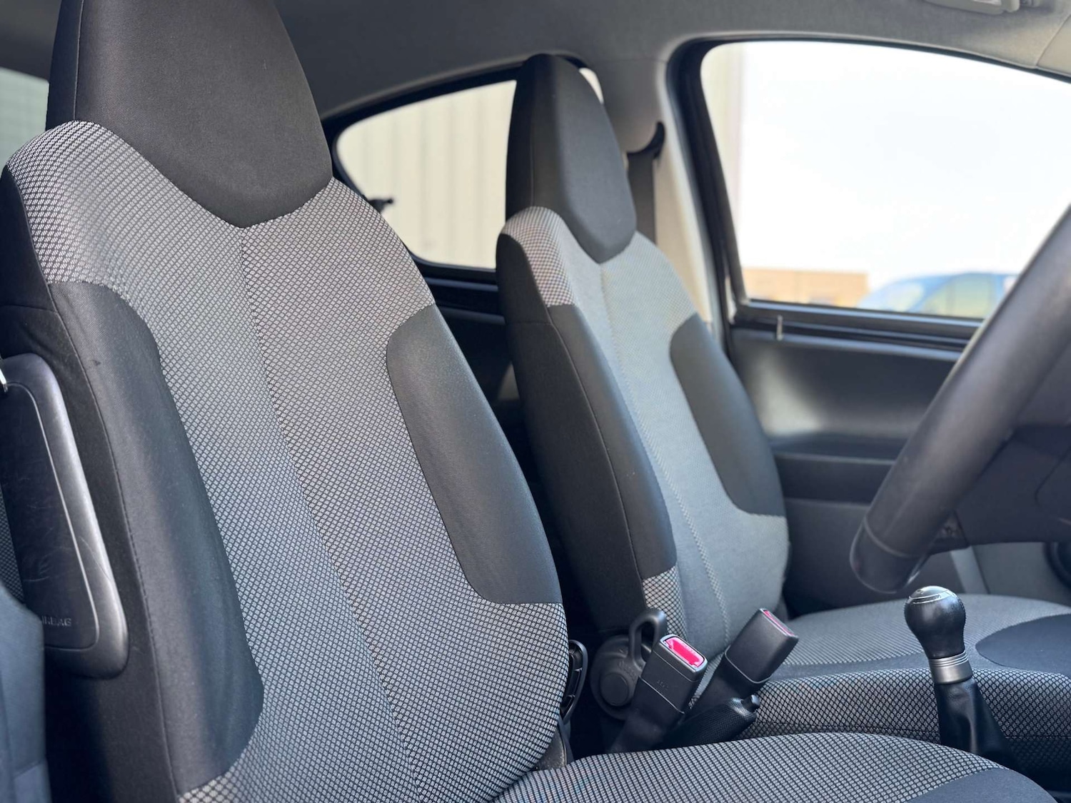 Used Toyota AYGO 2014 for sale - 78015743: Photo 26