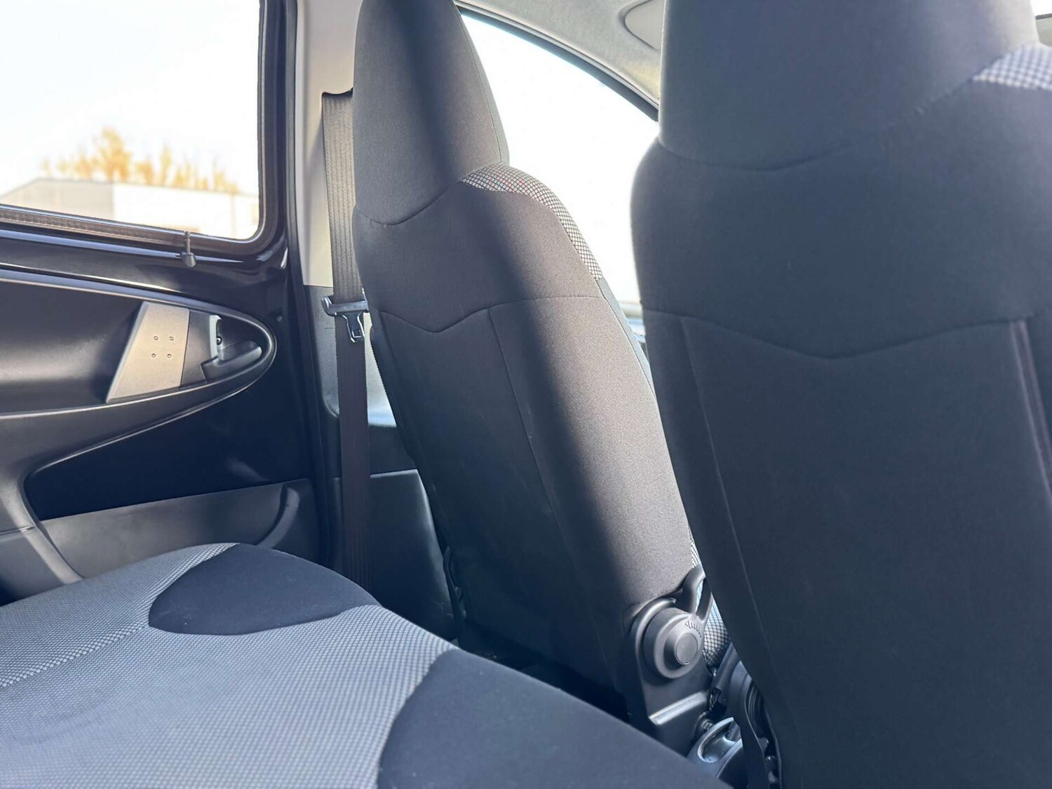 Used Toyota AYGO 2014 for sale - 78015743: Photo 28