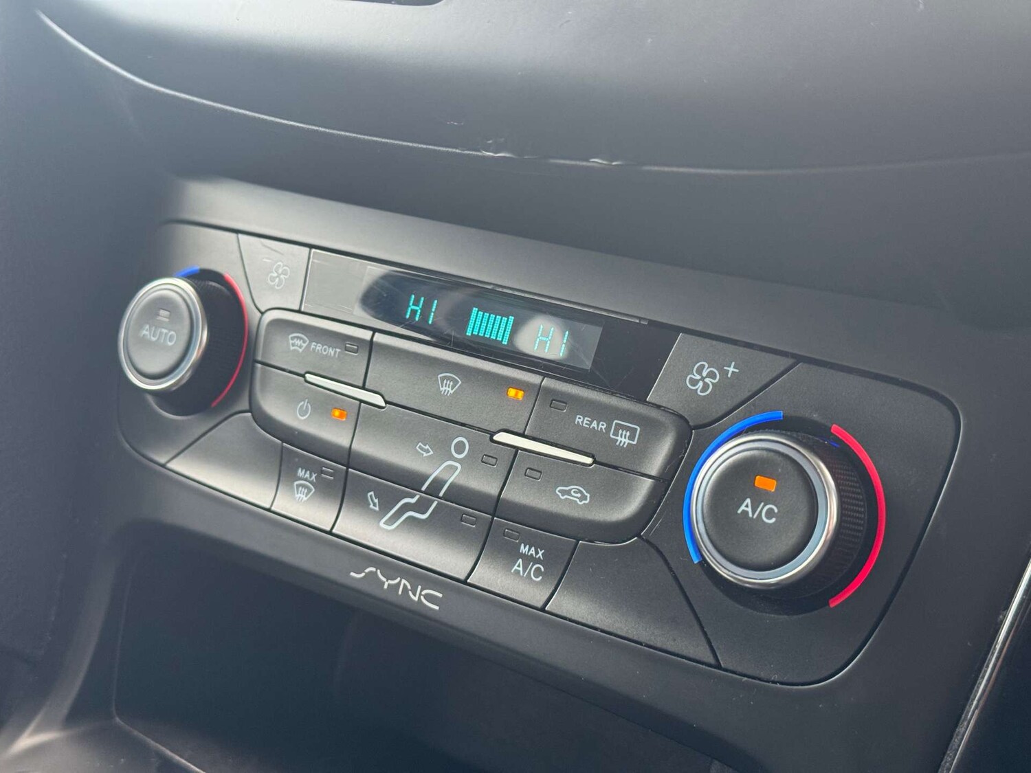 Used Ford Focus 2015 for sale - 78015711: Photo 24