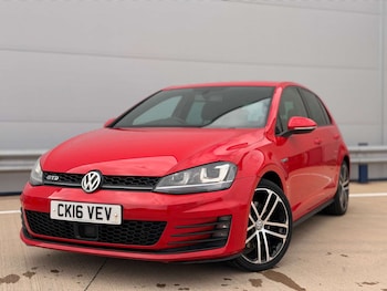Used Volkswagen Golf 2016 for sale - 78506166: Photo
