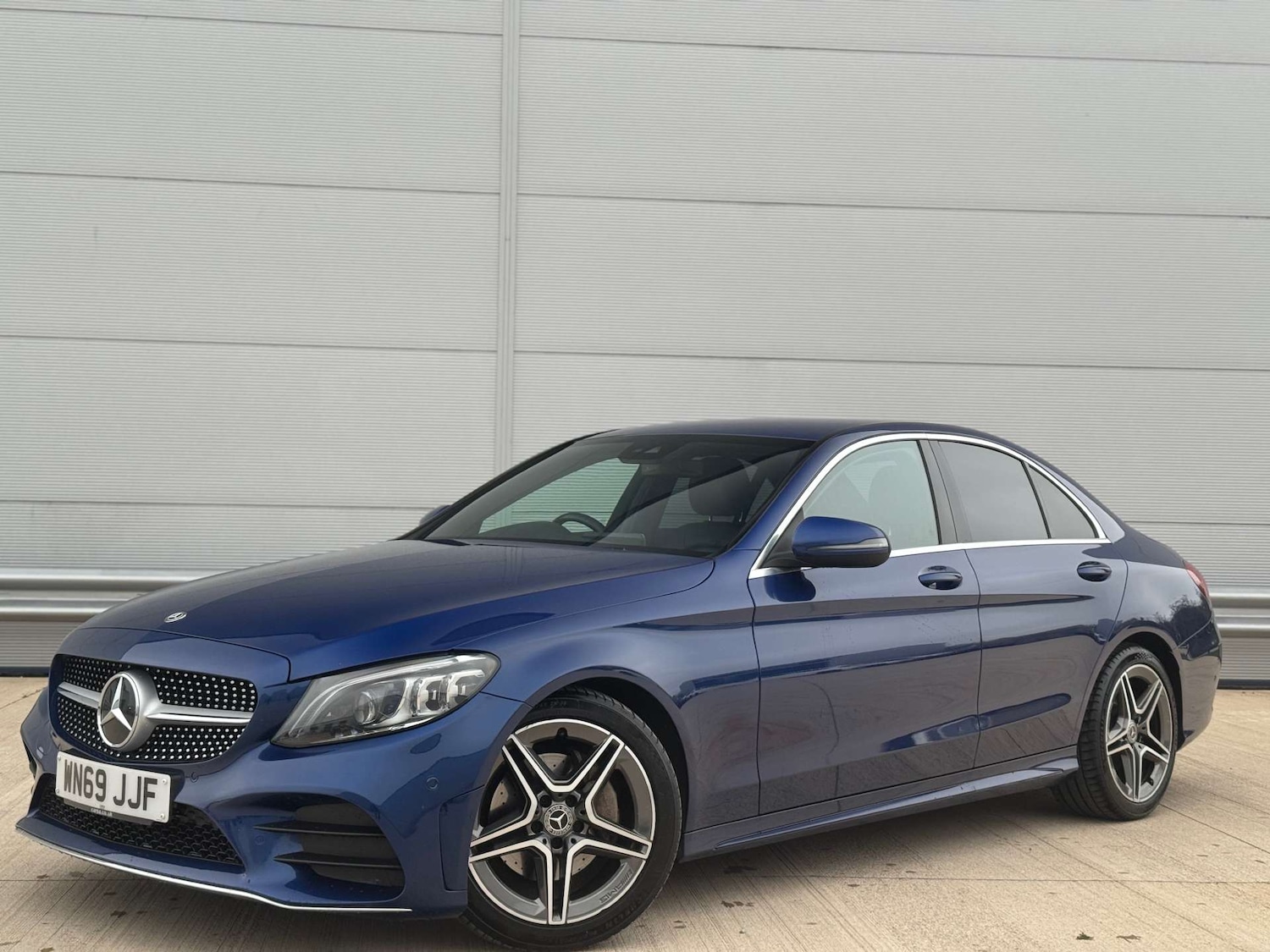 Used Mercedes-Benz C Class 2019 for sale - 78015697: Photo 4