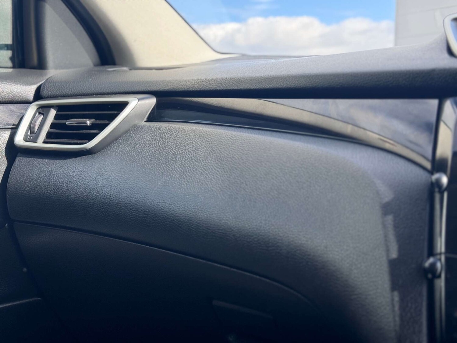 Used Nissan Qashqai 2017 for sale - 78026413: Photo 28