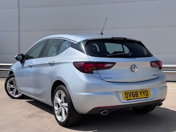 Used Vauxhall Astra 2018 for sale - 79165174: Photo