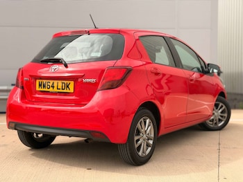 Used Toyota Yaris 2014 for sale - 79001200: Photo